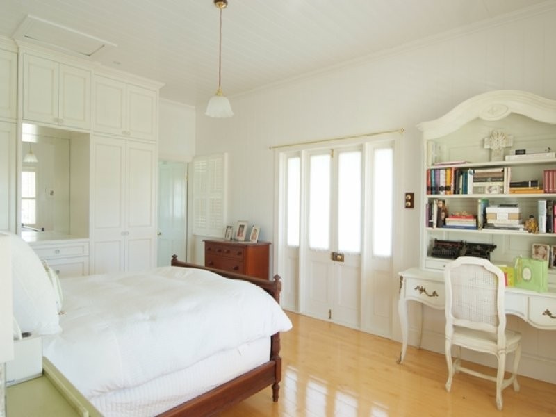 196 ROBINSON Road, Mount Mee QLD 4521