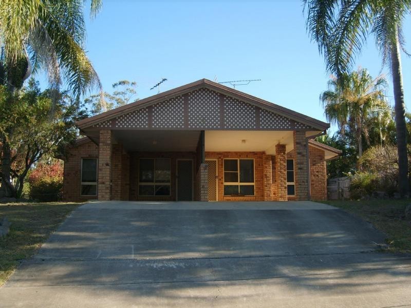 38 PETERSEN Road, Woodford QLD 4514