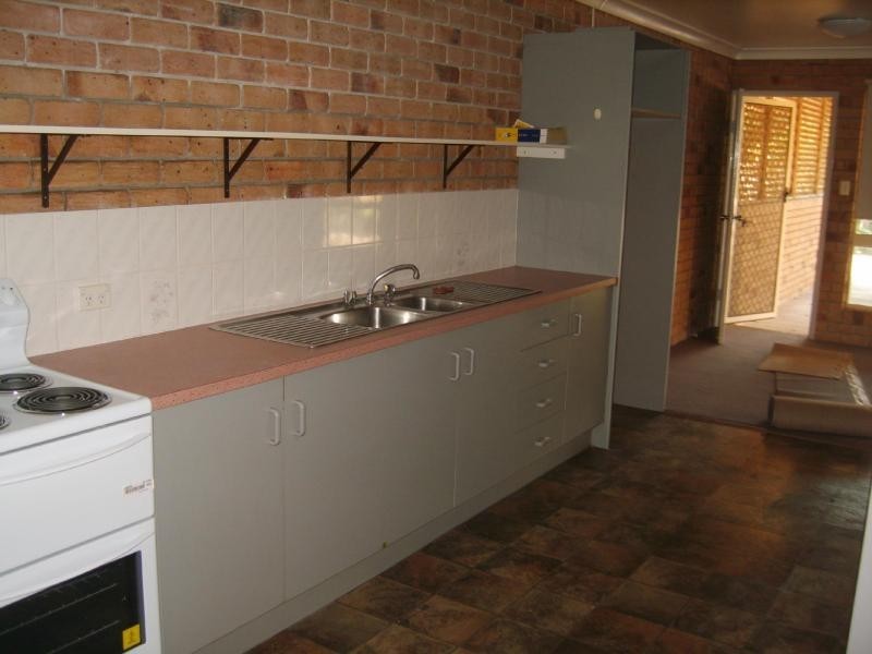 38 PETERSEN Road, Woodford QLD 4514