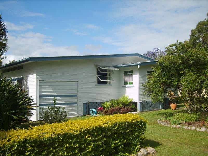 29 GLOUCESTER Street, Woodford QLD 4514