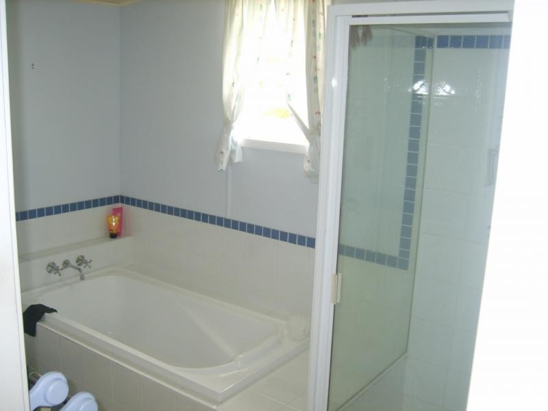 29 GLOUCESTER Street, Woodford QLD 4514