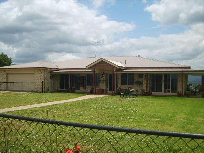 240 JENKINSON Road, Mount Kilcoy QLD 4515