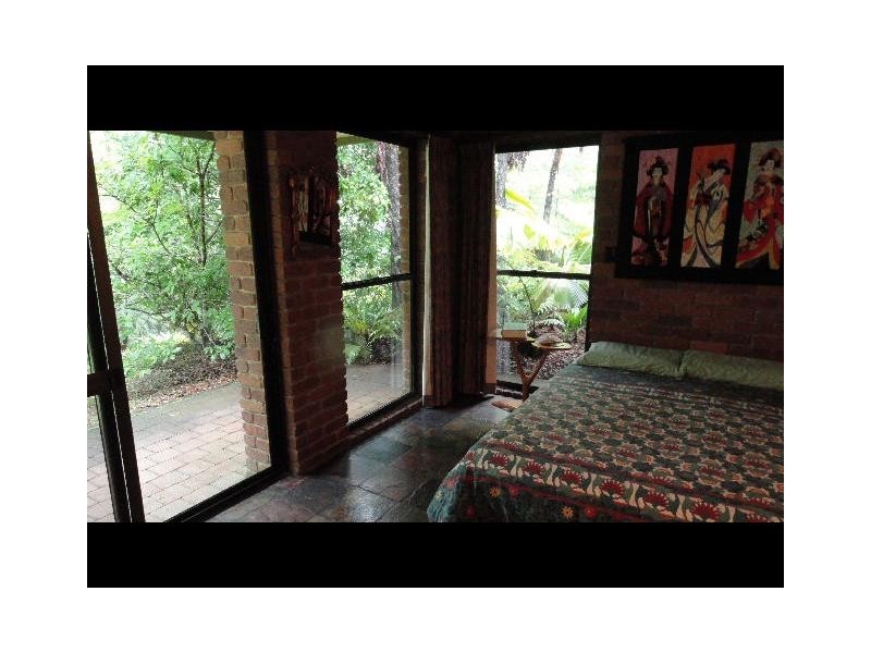 215 MEARS Lane, Bellthorpe QLD 4514