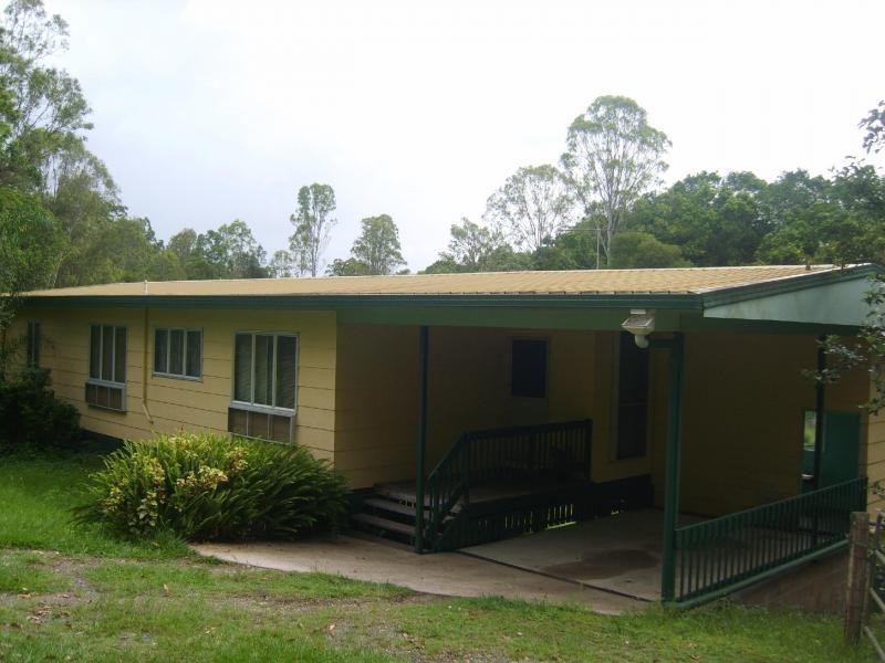 765 KILCOY-BEERWAH Road, Stanmore QLD 4514
