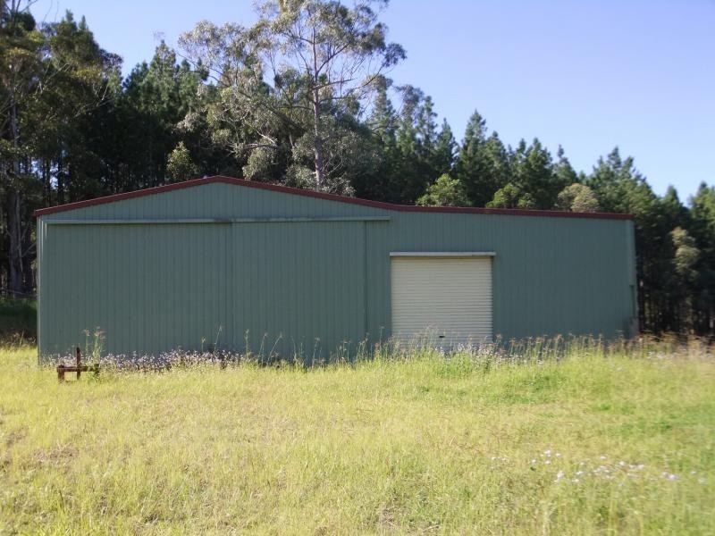 2 LANGER Street, Woodford QLD 4514