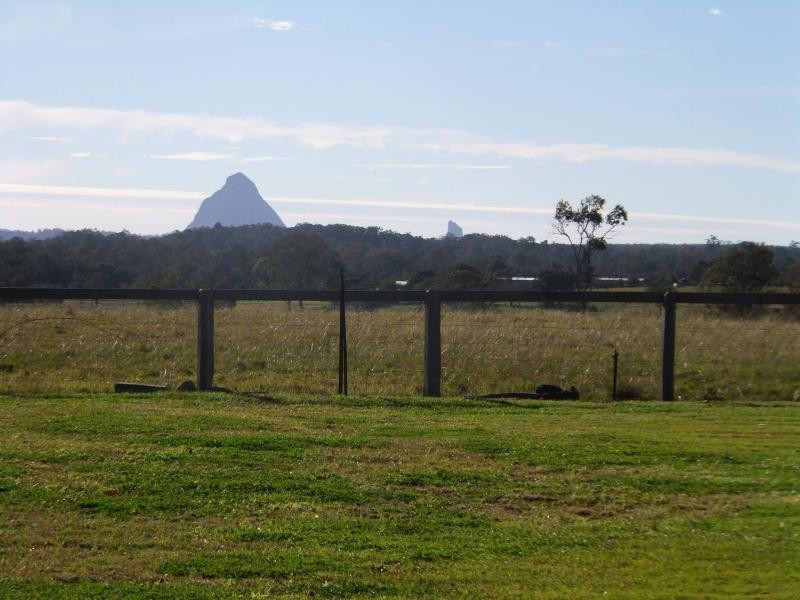 1 WALKERS Lane, Woodford QLD 4514