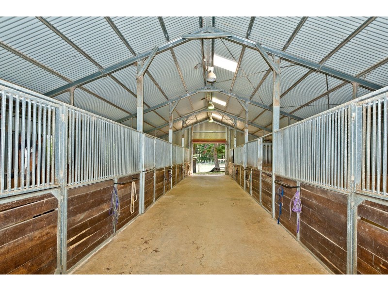 532 Nonmus Road, Stanmore QLD 4514