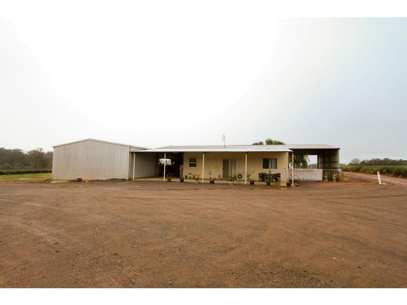 38 MORRISON Road, Glass House Mountains QLD 4518