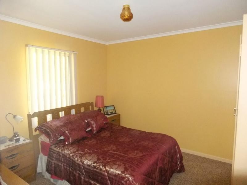 72 George Street, Woodford QLD 4514