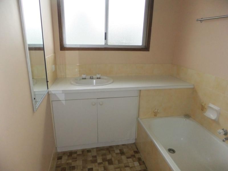 11 Ethel Street, Kilcoy QLD 4515