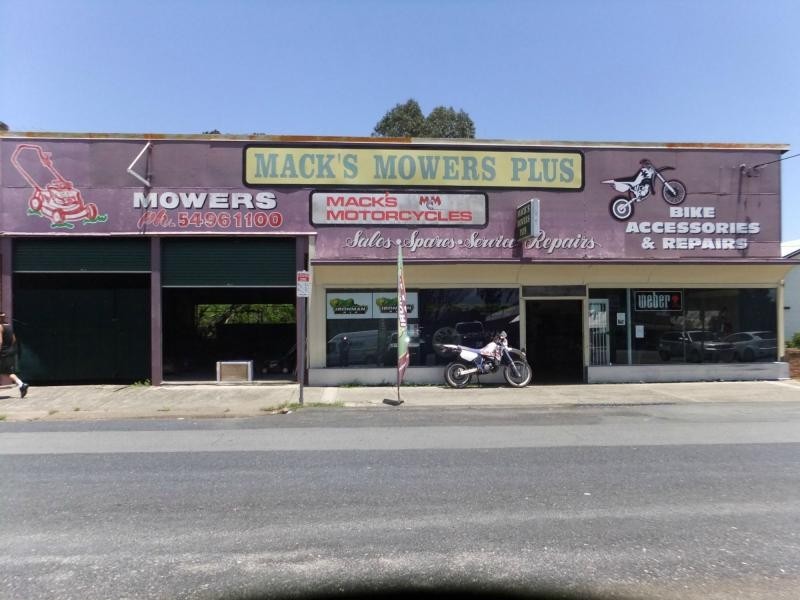 90 Archer Street, Woodford QLD 4514