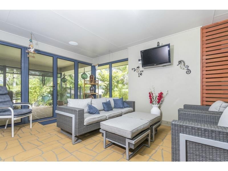 53 Haldane Street, Woodford QLD 4514