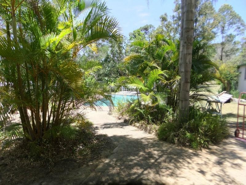 219 Ironbark Drive, Woodford QLD 4514