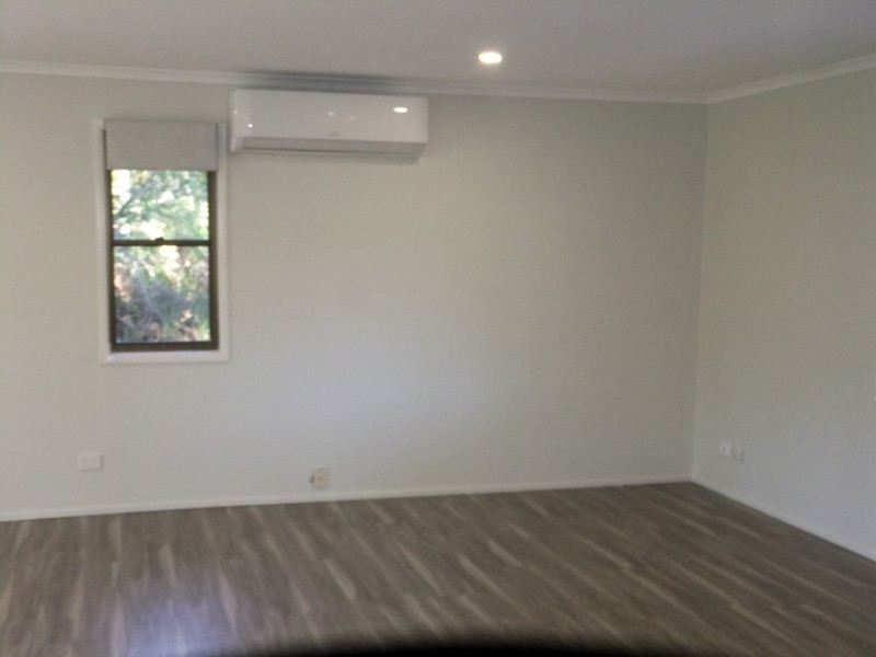 21 Kauri Ct, Woodford QLD 4514