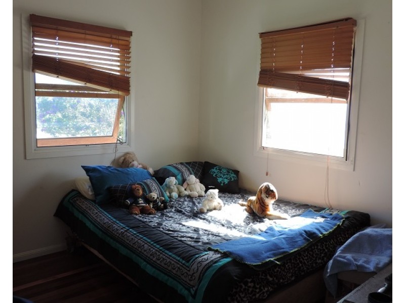 56 Hennessey Rd, Delaneys Creek QLD 4514