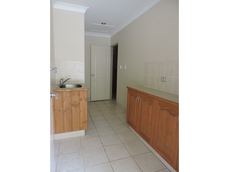 245 Kropp Rd, Woodford QLD 4514