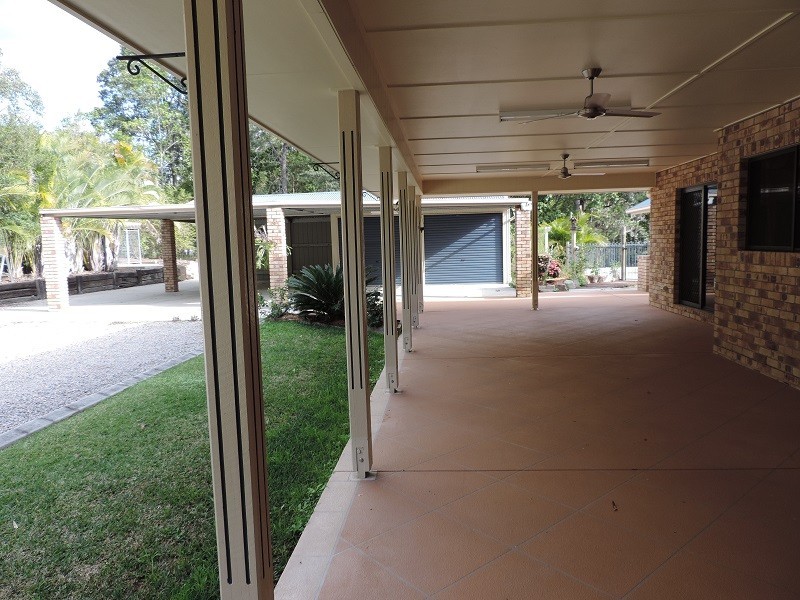 245 Kropp Rd, Woodford QLD 4514