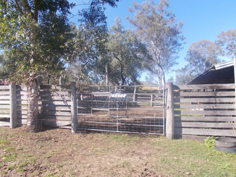 506 Louisavale Rd, Monsildale QLD 4515