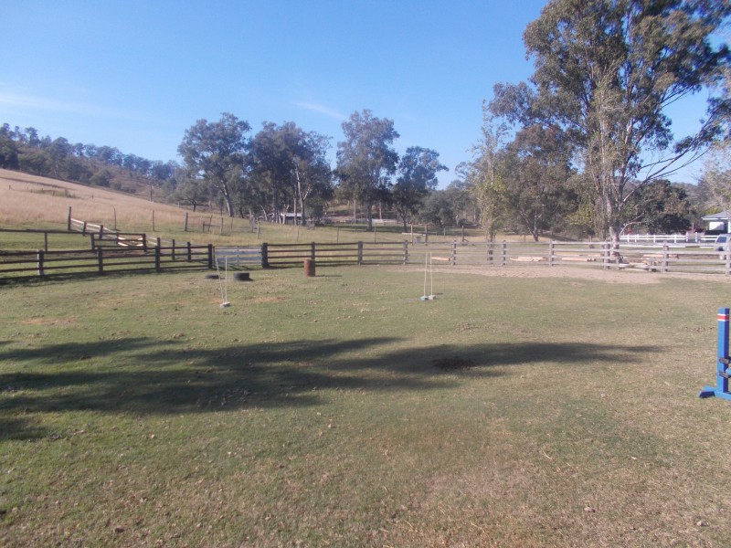 506 Louisavale Rd, Monsildale QLD 4515