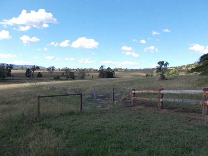 47 Kropps Road, Mount Archer QLD 4514
