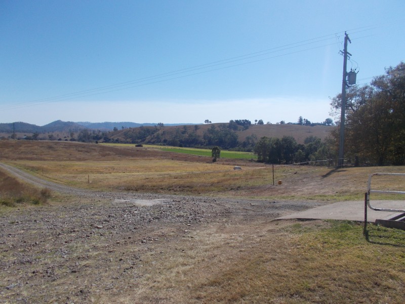 8112 D’Aguilar Highway, Moore QLD 4306