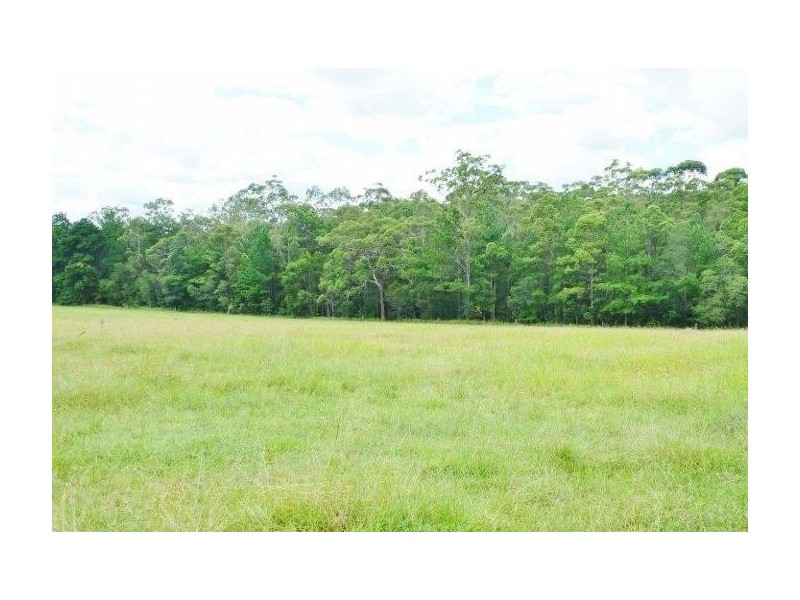 146 Windsor St, Woodford QLD 4514