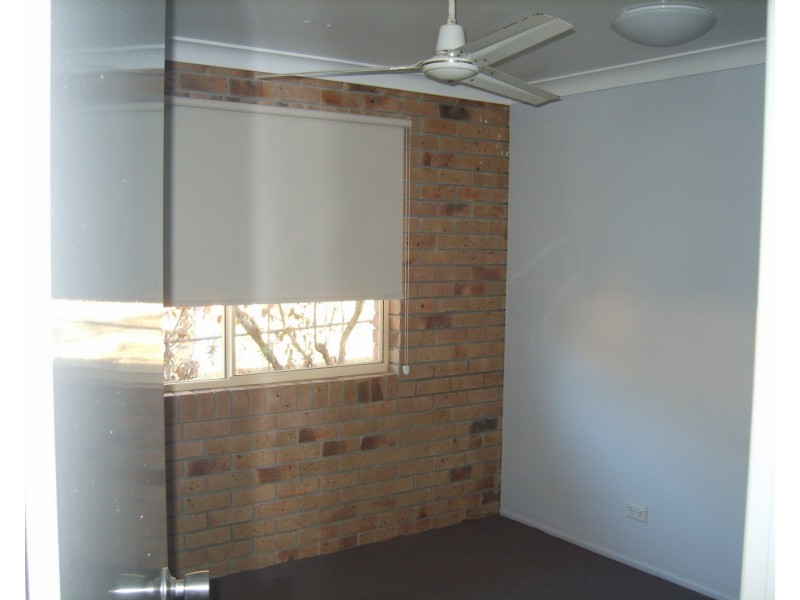 38 Peterson Rd, Woodford QLD 4514