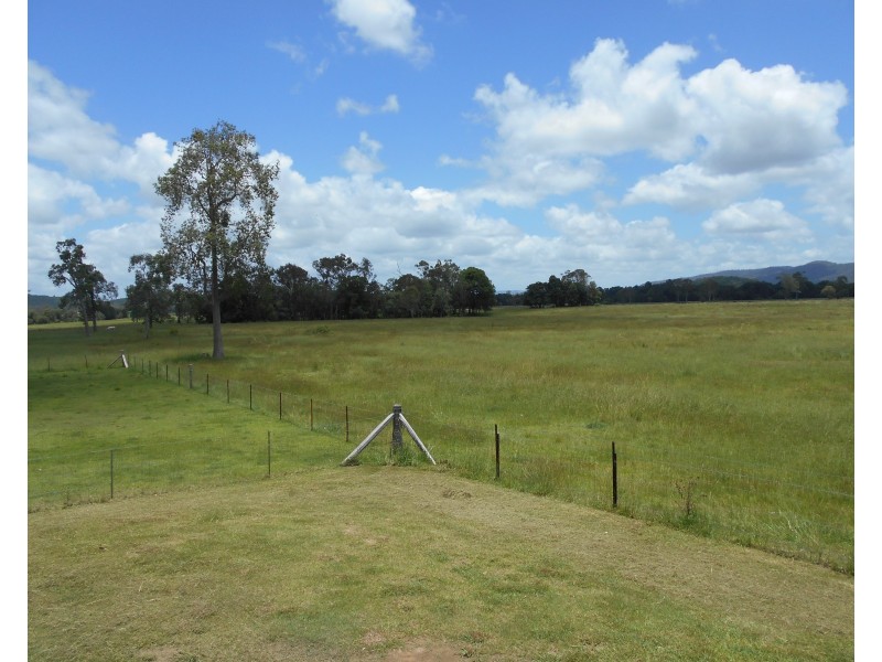 931 Cove Road, Stanmore QLD 4514