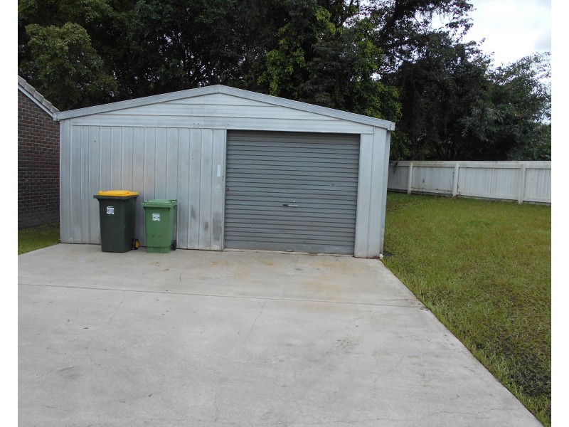 16 George St, Woodford QLD 4514