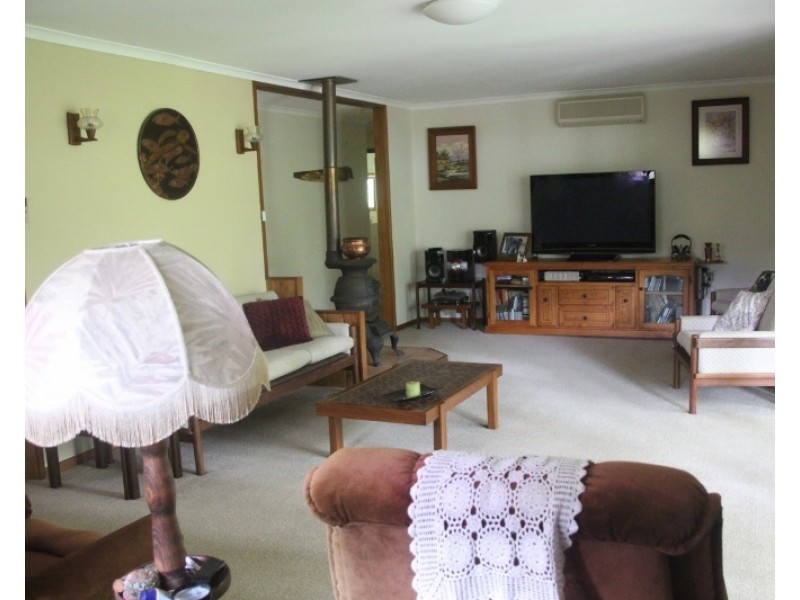 7 Bella St, Landsborough QLD 4550