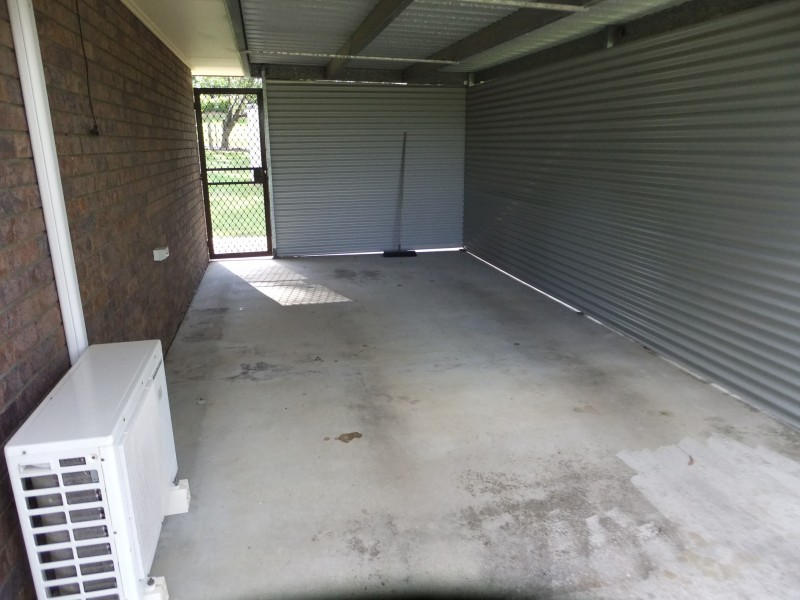 5 Old Cove Rd, Woodford QLD 4514