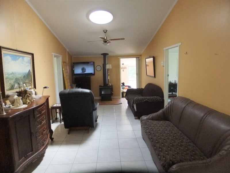 12 Draper Lane, D’aguilar QLD 4514