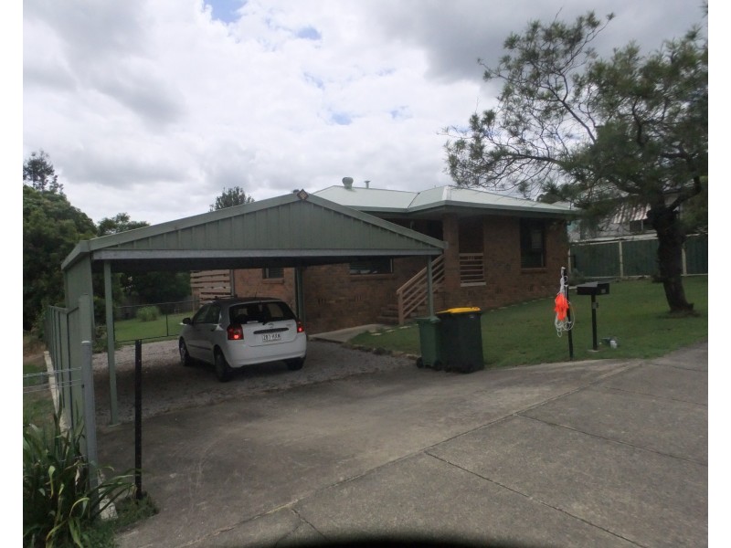 23 Peterson Rd, Woodford QLD 4514