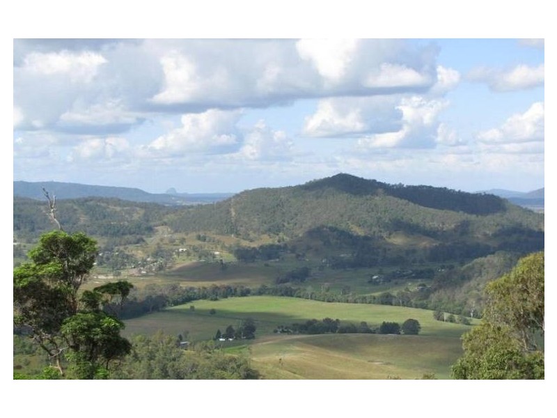 402 Mount Kilcoy Rd, Mount Kilcoy QLD 4515