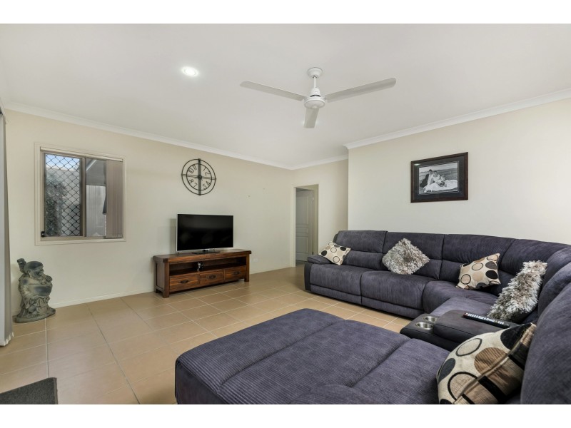 11 Ballook Pl, D’aguilar QLD 4514