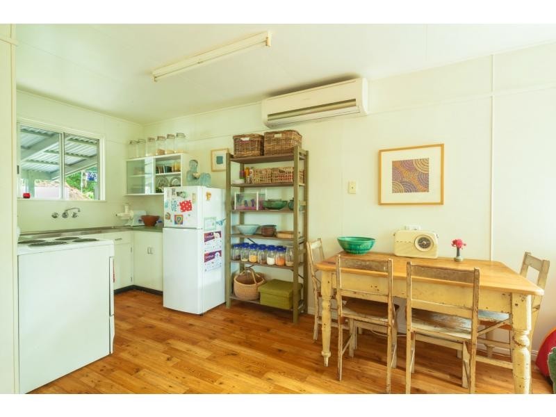 24 Henry Street, Cooran QLD 4569