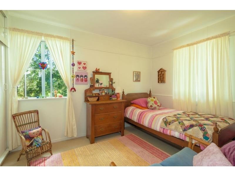 24 Henry Street, Cooran QLD 4569