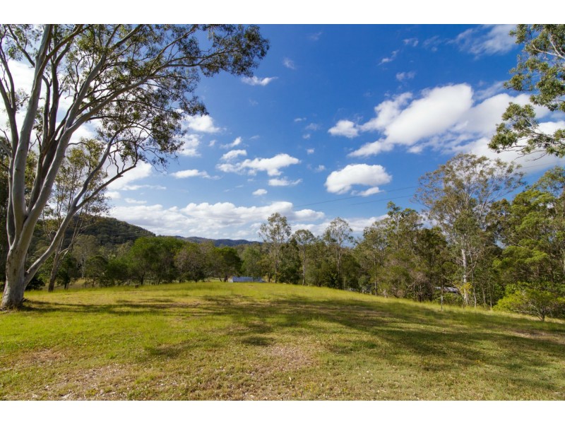 100 Fleetwood Road, Belli Park QLD 4562