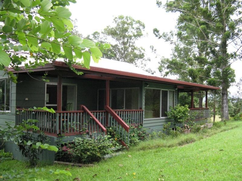 22 BROWNS Road, Belli Park QLD 4562