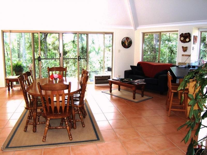 34 forest acres Drive, Lake McDonald, Cooroy QLD 4563