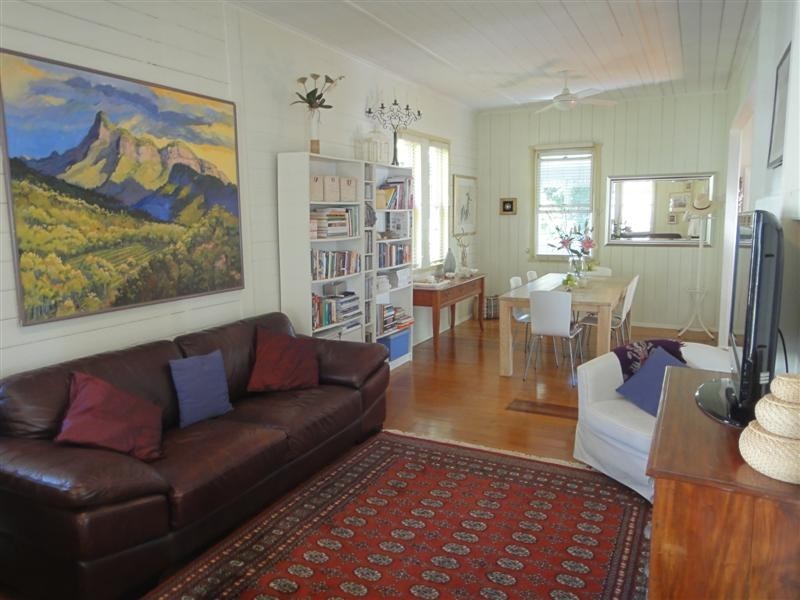 19 cook, Eumundi QLD 4562