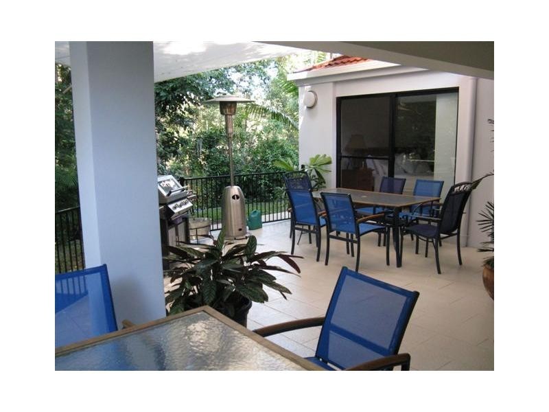 8 Noomar Drive, Doonan QLD 4562