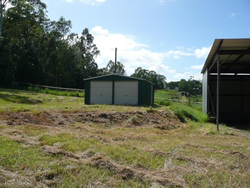 32 Running Creek Road, North Arm QLD 4561