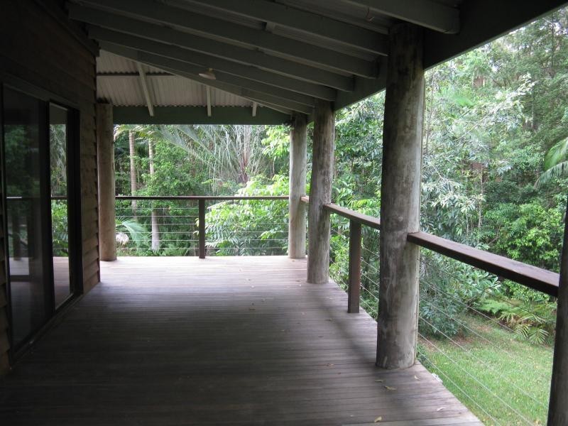 52 TALLGUM Avenue, Eumundi QLD 4562