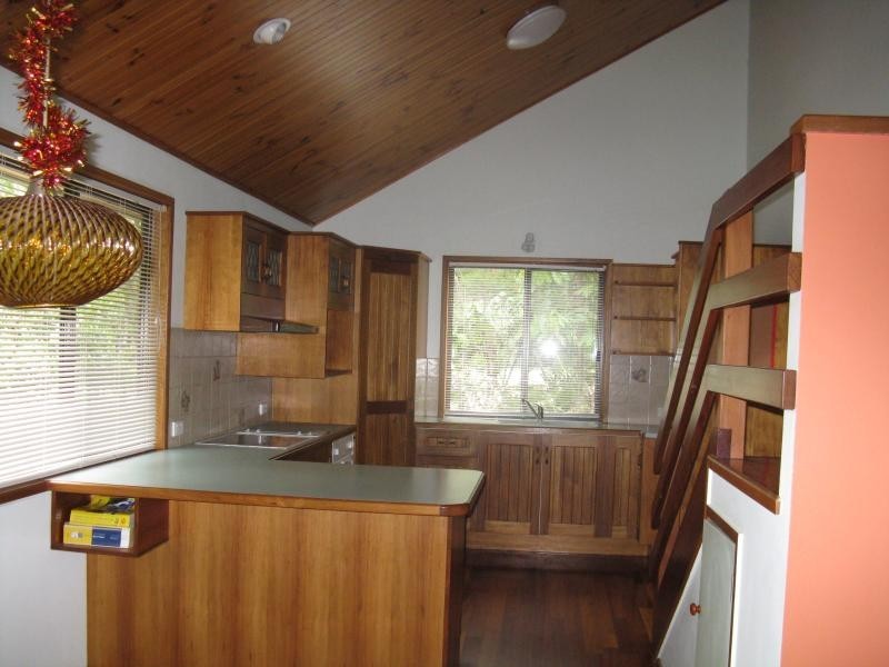 52 TALLGUM Avenue, Eumundi QLD 4562