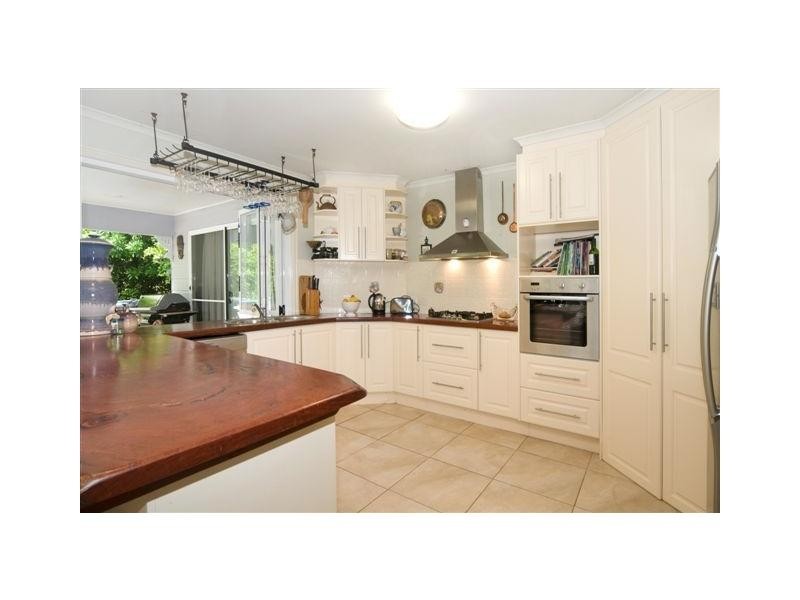 10 WILLIAM Road, Eumundi QLD 4562