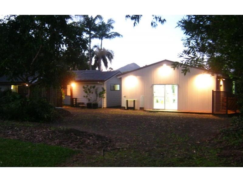 43 CAPLICK Way, Eumundi QLD 4562