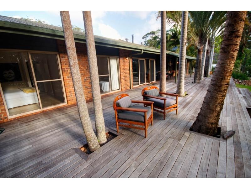 32 SUNRISE Road, Tinbeerwah QLD 4563