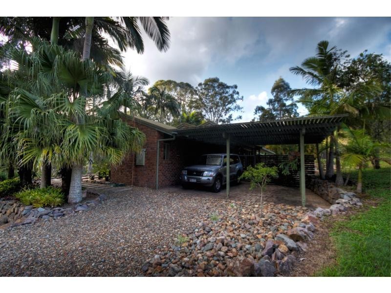 32 SUNRISE Road, Tinbeerwah QLD 4563