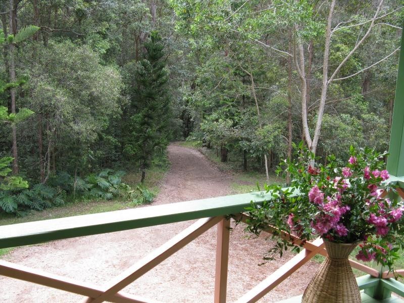 182 Hidden Valley Road, North Arm QLD 4561